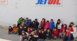 Επίσκεψη της Κόκκινης Τάξης στη Jet Oil - Κεντρική Εικόνα
