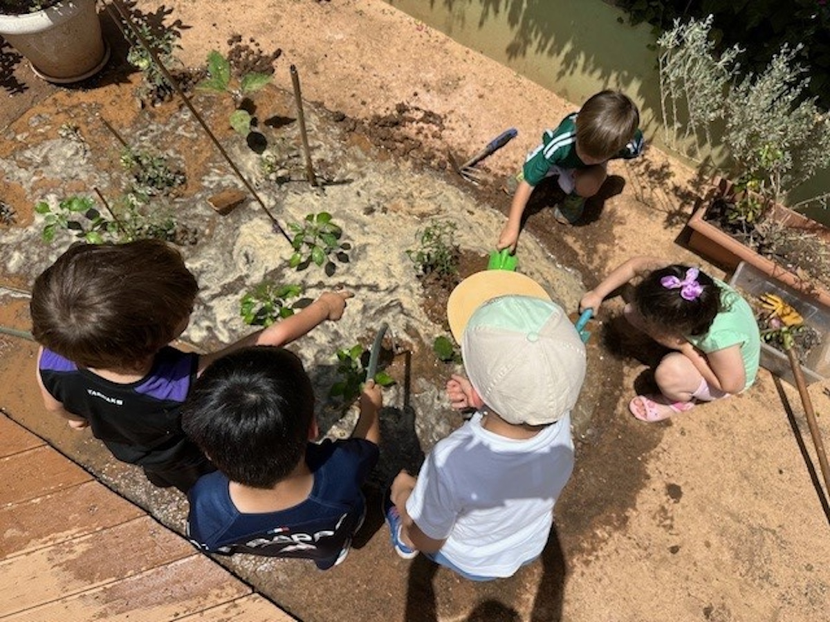 Τα παιδιά του Νηπιαγωγείου και ο Λαχανόκηπος