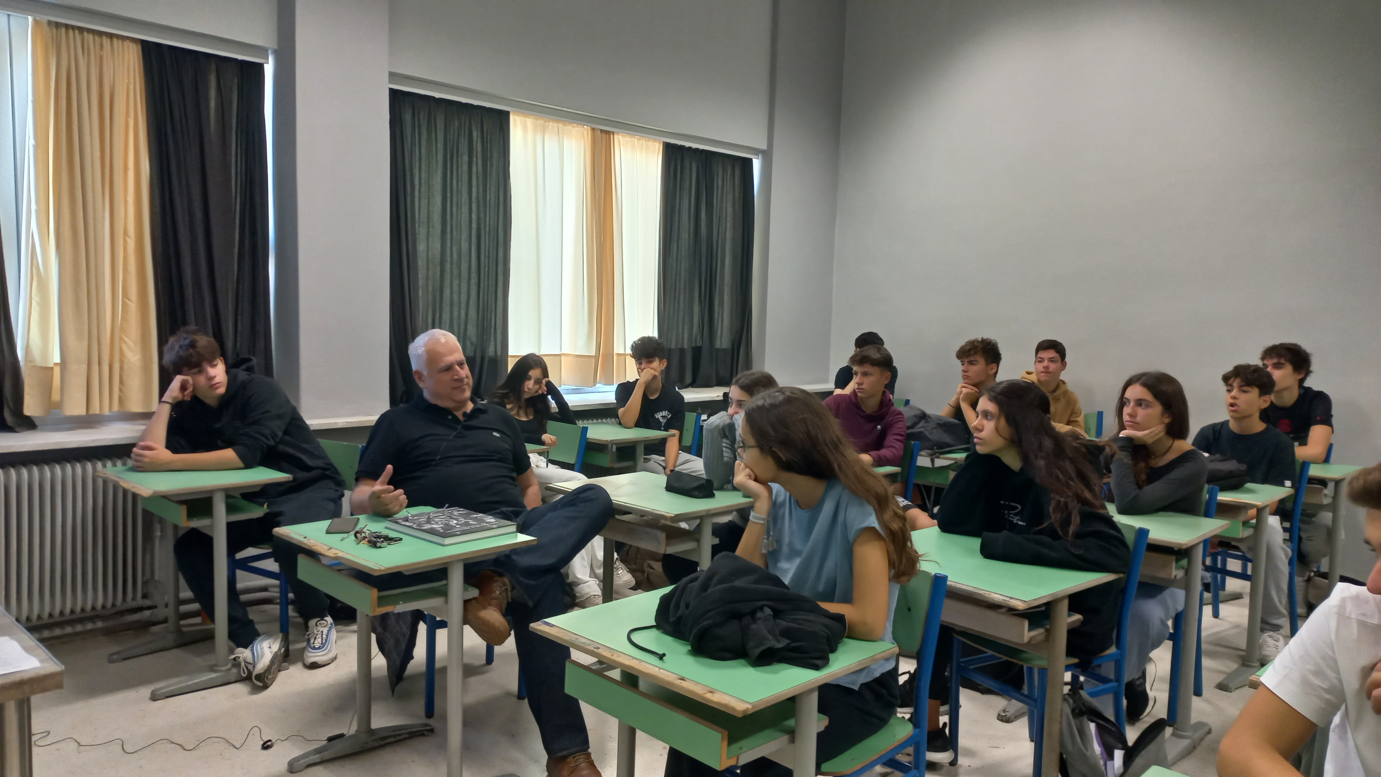 Επίσκεψη του καθηγητή κ. Καλιαμπάκου