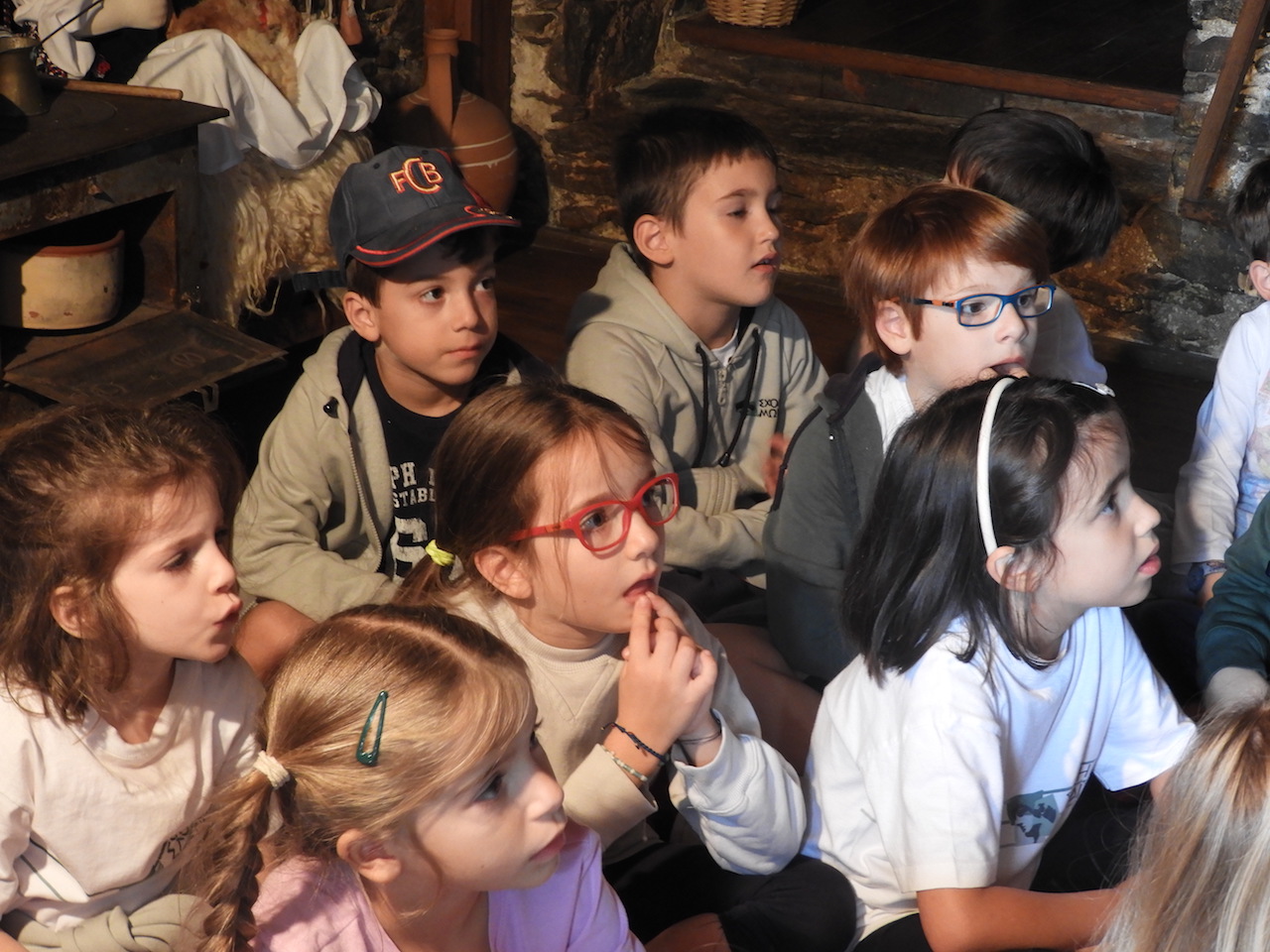 6._a_dim_-_moyseio_artoy