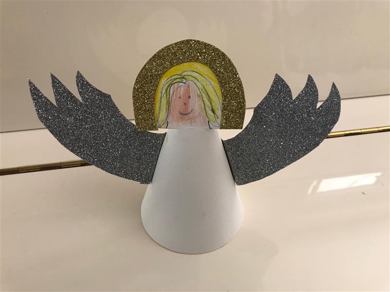 Αγγελάκια στη γ΄ και δ΄ Δημοτικού