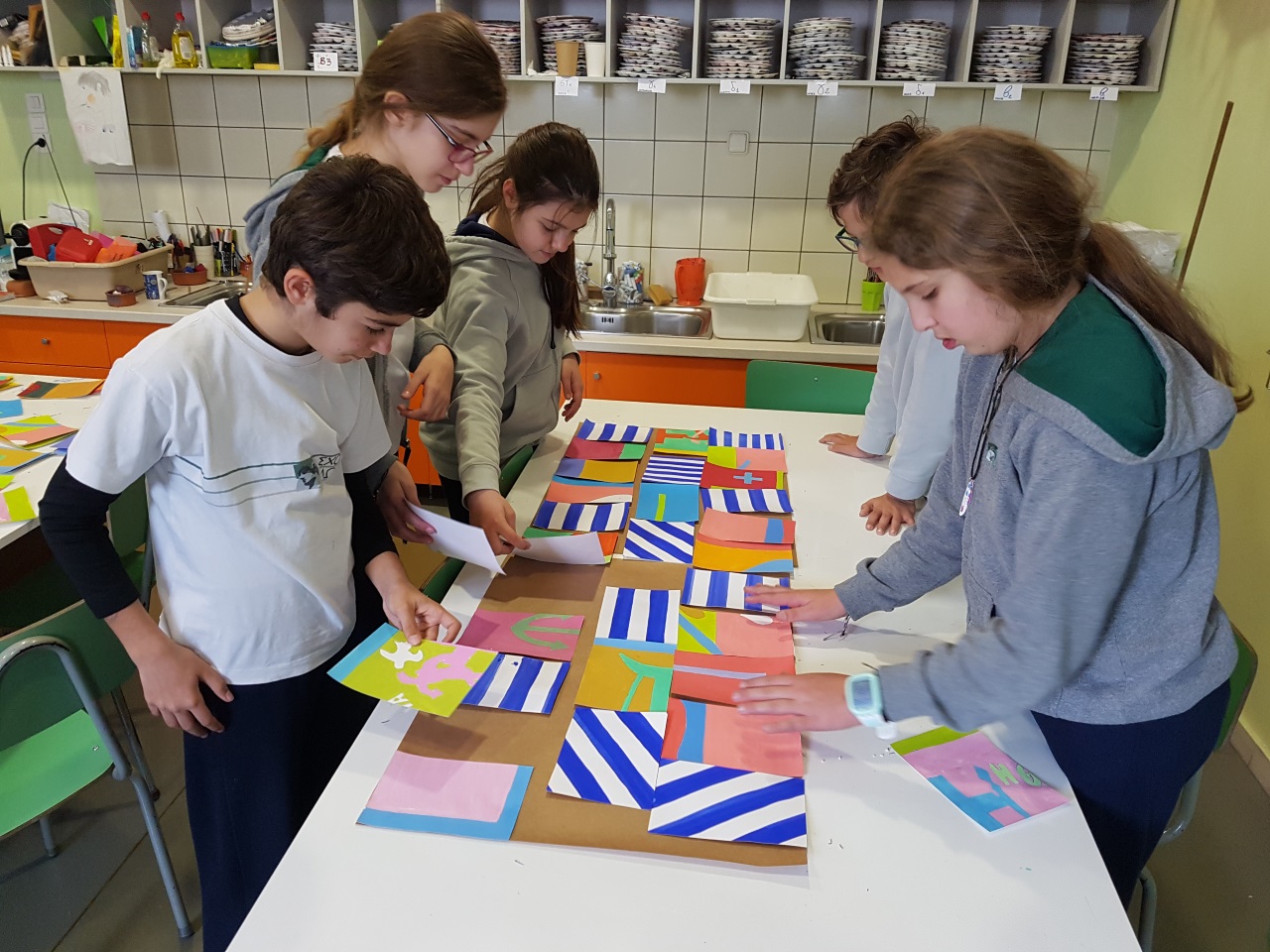 Διακόσμηση Θεάτρου για τη γιορτή της 25ης Μαρτίου 