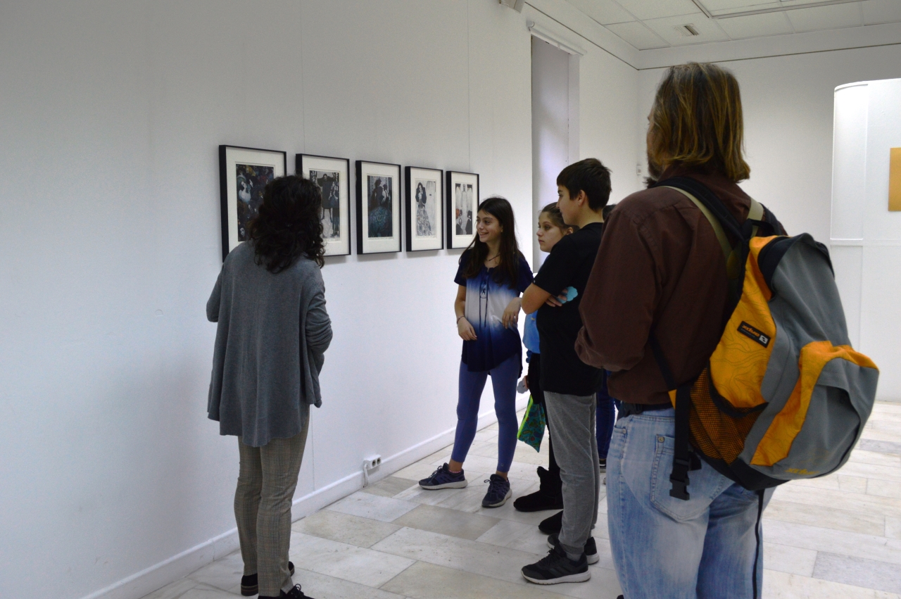 dyo_omiloi_toy_gymnasioy_sto_kentro_tehnon