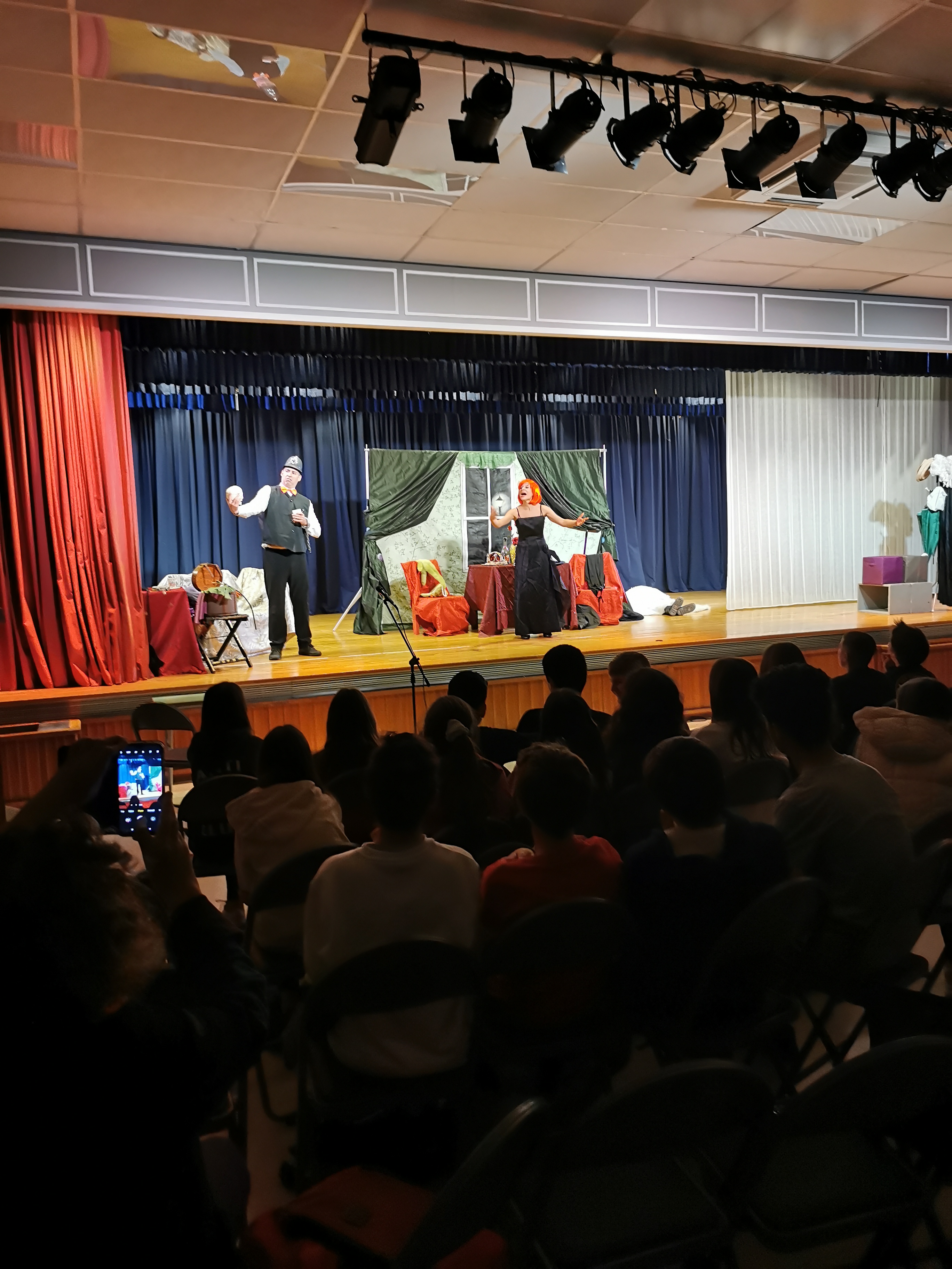 “Lady Macbeth’s Dinner Party” στο Θέατρο του Σχολείου