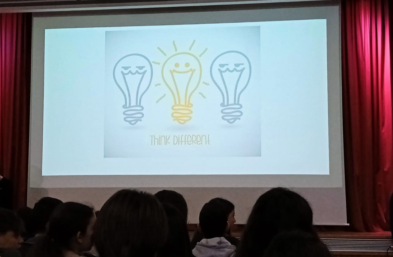 Παρουσίαση με θέμα «Η ψυχολογία της αγέλης»