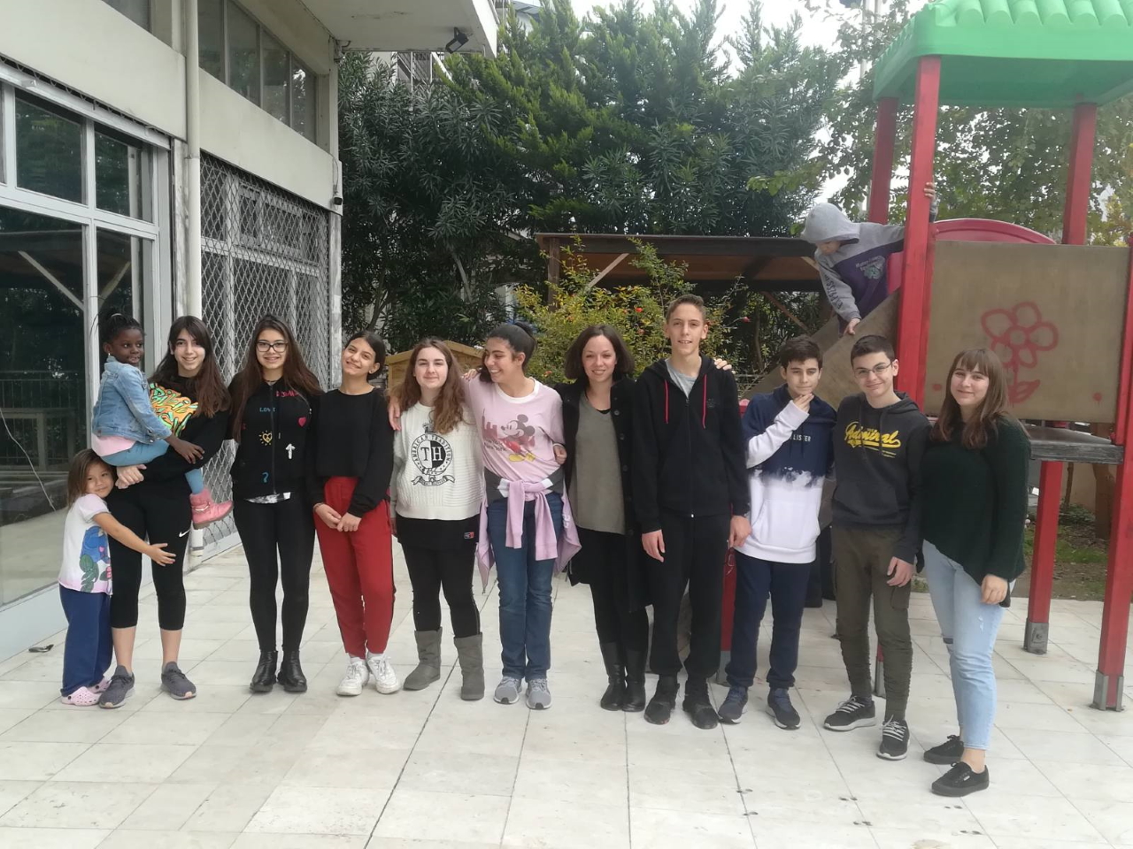 Η Πολιτιστική Ομάδα στην Εστία Προσφύγων