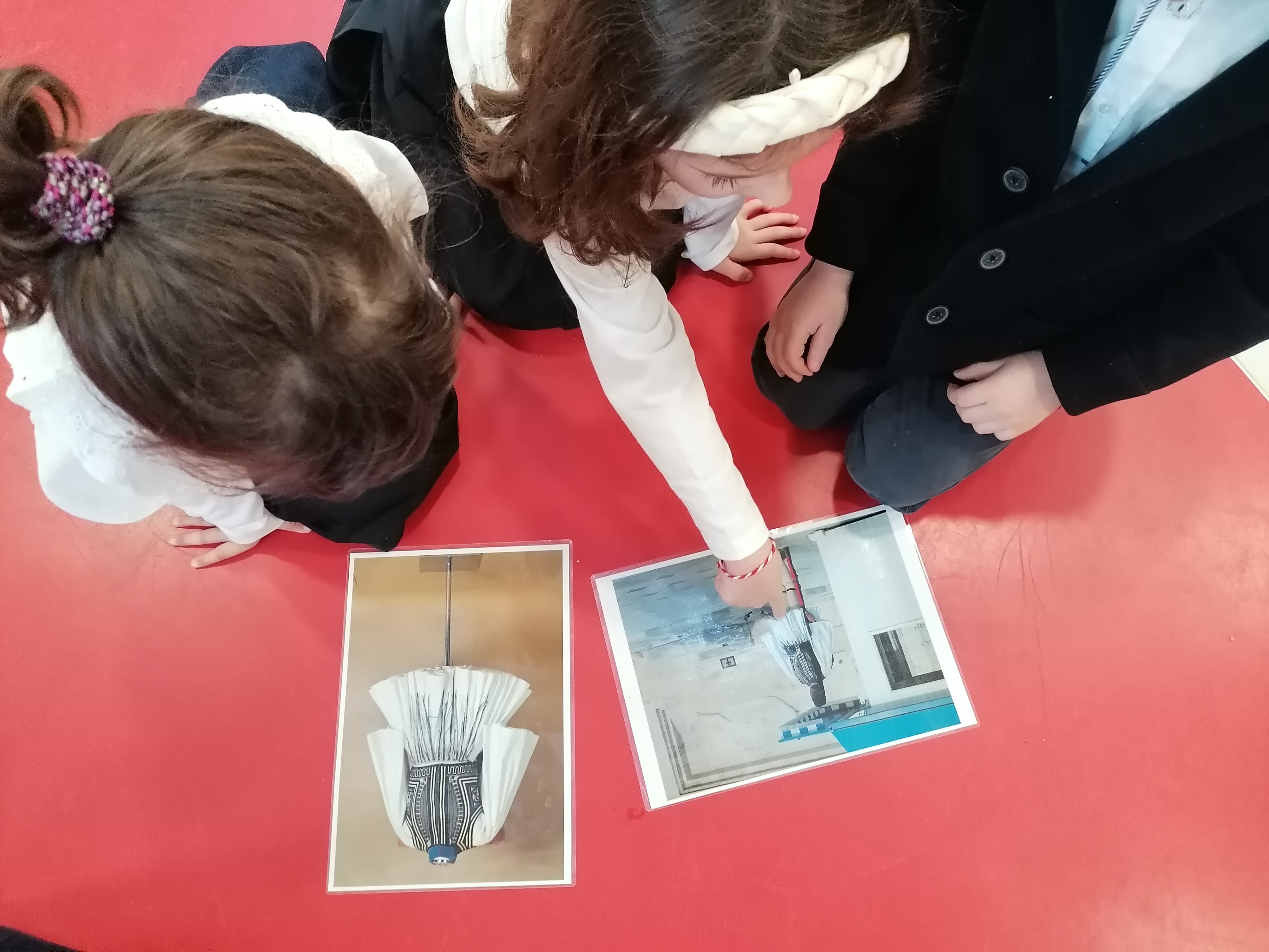 Τσολιάδες από τη Γαλάζια τάξη