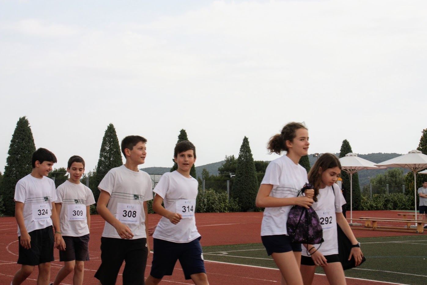 kales_emfaniseis_sto_stivo