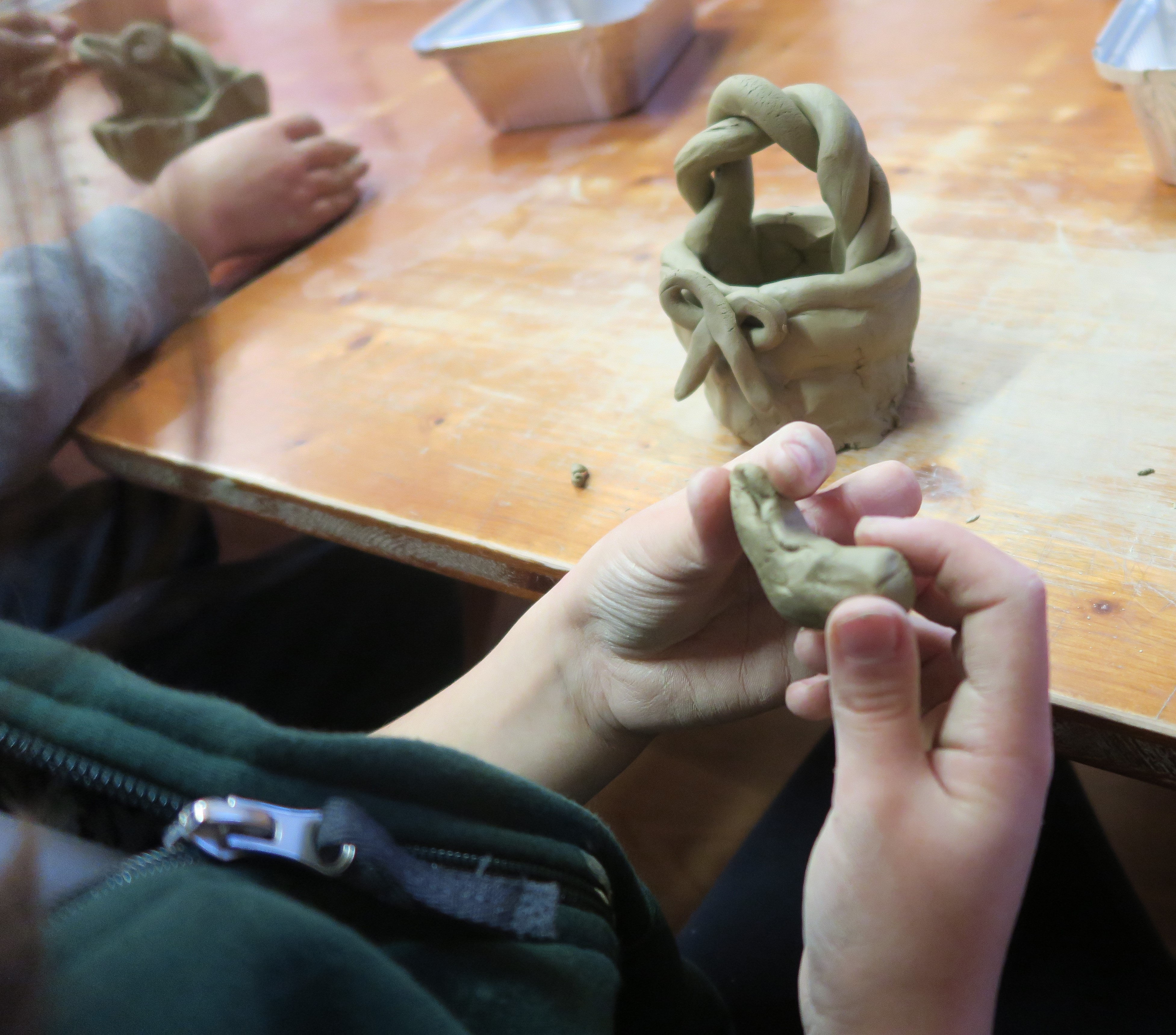 Η α’ τάξη στο Μουσείο Νεότερης Κεραμικής 