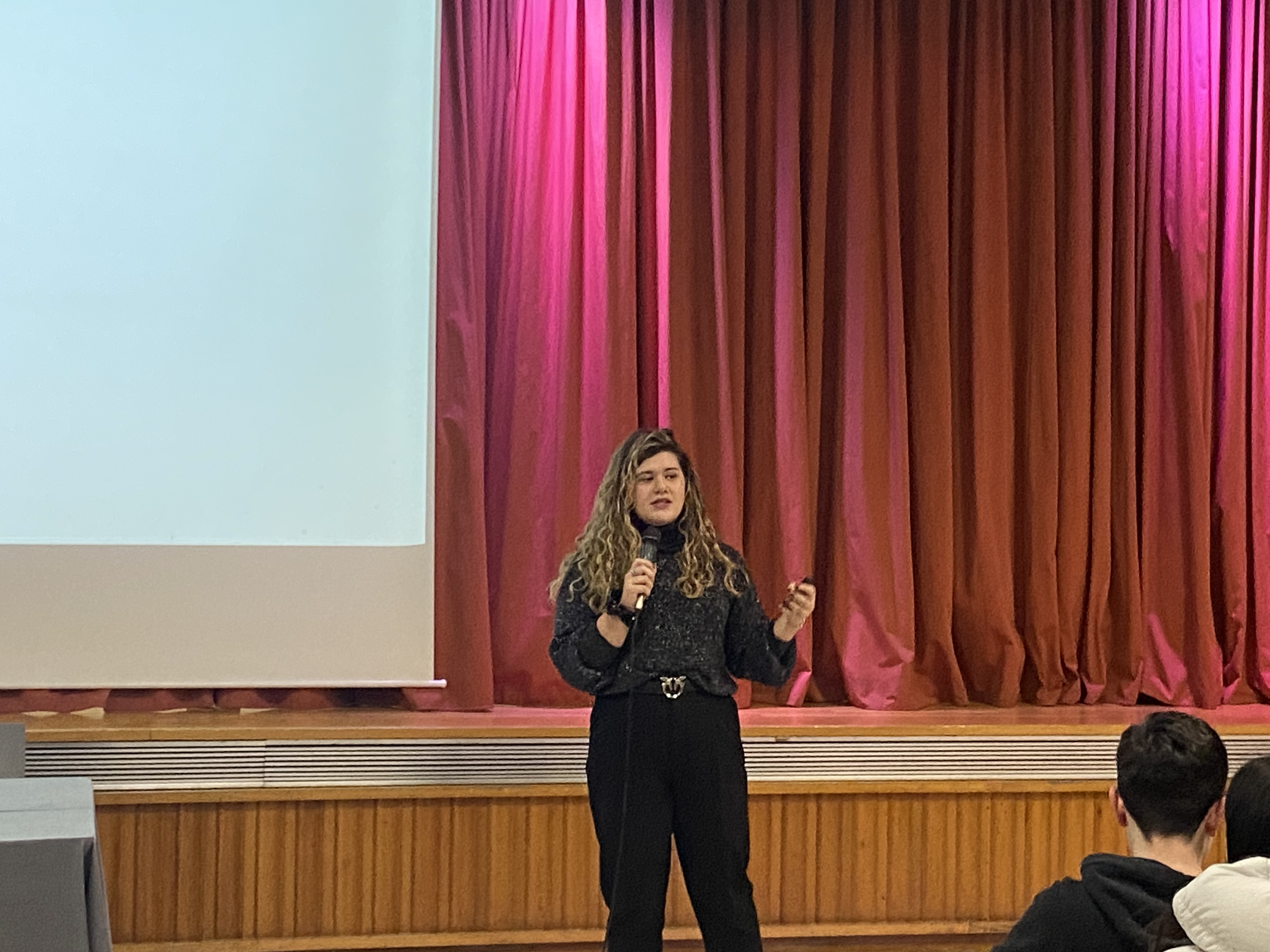 Ημερίδα «Εξαρτήσεις στην εφηβική ηλικία»