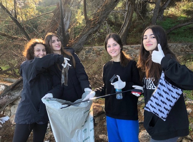 Eθελοντικός καθαρισμός του υγρότοπου Βραυρώνας