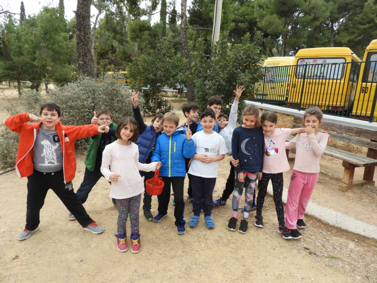 o_pashalinos_lagos_sto_tmima_germanikon