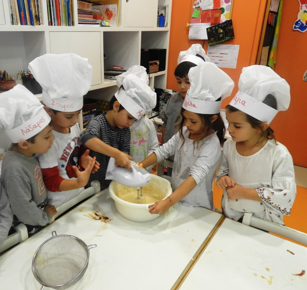 oi_zaharoplastes_tis_portokalias_taxis