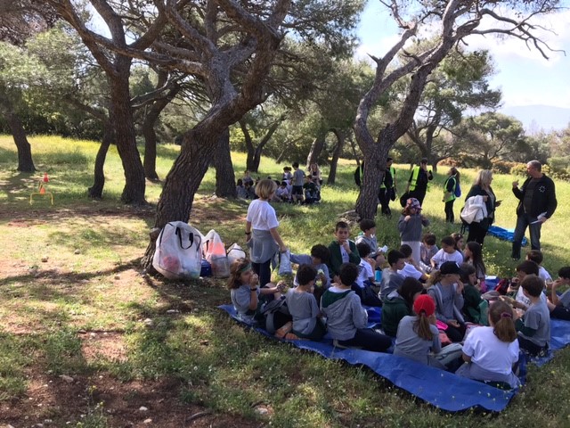 Η δ' τάξη στην Πάρνηθα