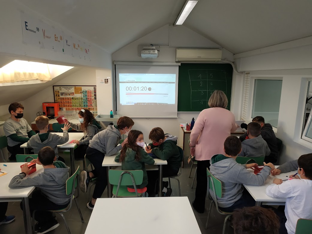 “Science Mystery Boxes” στην ε’ και στ’ Δημοτικού 