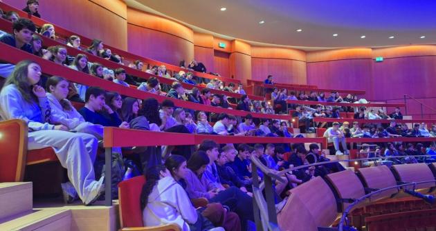 «Η Κουλτούρα του Σεβασμού και της Συναίνεσης» «Η Κουλτούρα του Σεβασμού και της Συναίνεσης»