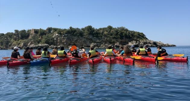 Τριήμερη εκδρομή της γ΄ Γυμνασίου στην Καλαμάτα και στα Ιωάννινα Τριήμερη εκδρομή της γ΄ Γυμνασίου στην Καλαμάτα και στα Ιωάννινα