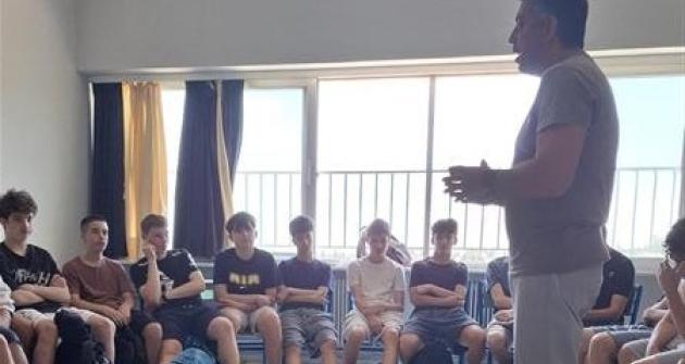 Εκπαίδευση των μαθητών/τριών της γ΄ Γυμνασίου στην ΚΑΡΠΑ