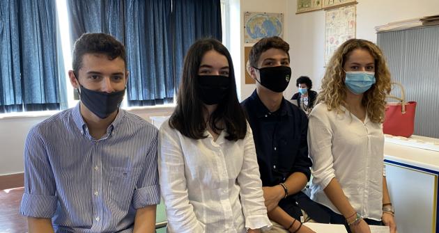 Βράβευση για συμμετοχή σε διαγωνισμό Βιοηθικής Βράβευση για συμμετοχή σε διαγωνισμό Βιοηθικής