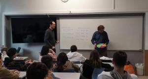 “Δούρειος Γρίφος”