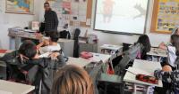 mia_tainia_mikroy_mikoys_ki_ena_vivlio_gia_terata