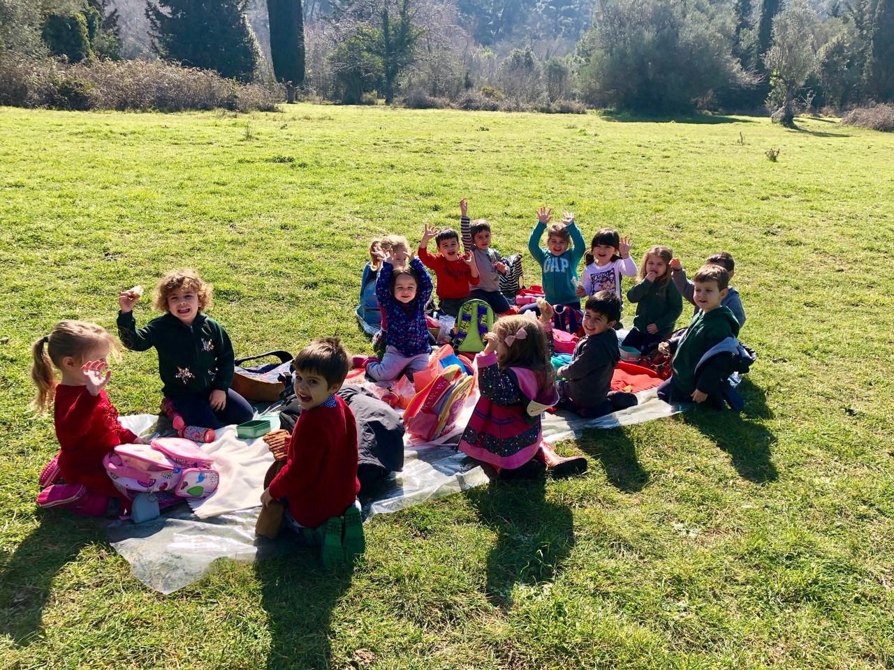 ta_paidia_toy_paidikoy_stathmoy_stin_parnitha_0