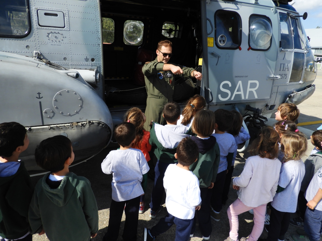 to_nipiagogeio_stin_aeroporiki_vasi_eleysinas